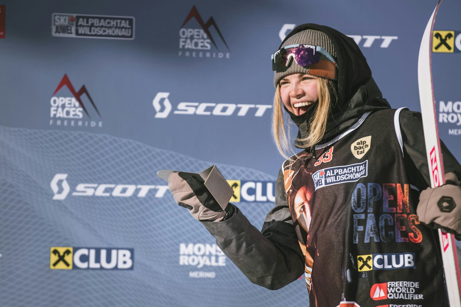 Freeride World Tour - Vicky Candlin
